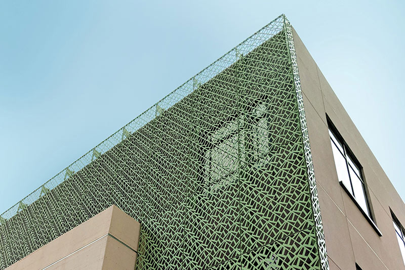 BOK Modern metal facade and cladding on commercial building