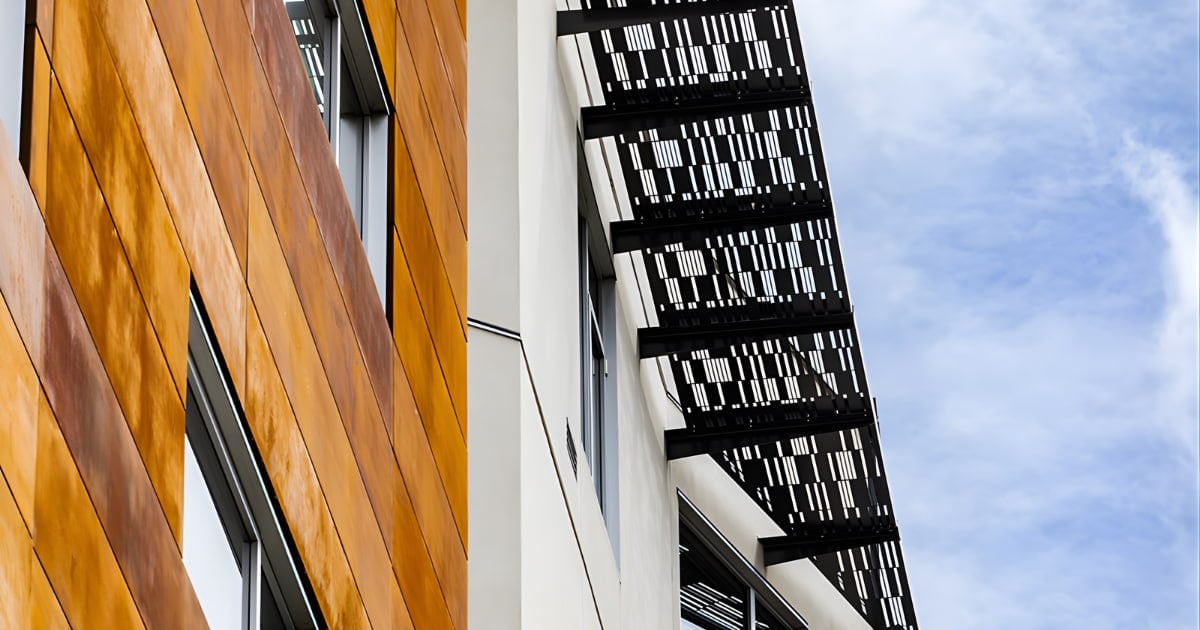 BOK Modern standard bracketed canopy